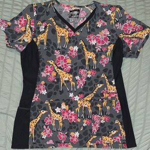 Giraffe Print V-Neck Women's Top - Multicolor